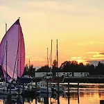 Am Yachthafen In Сasa de vacaciones