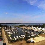 Сasa de vacaciones Am Yachthafen In *