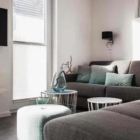 Am Yachthafen In Peenemunde